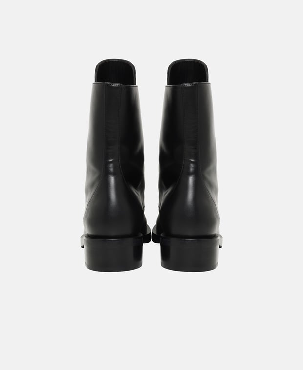 Stuart Weitzman Lace-up ankle boot Sondra Sleek Bootie