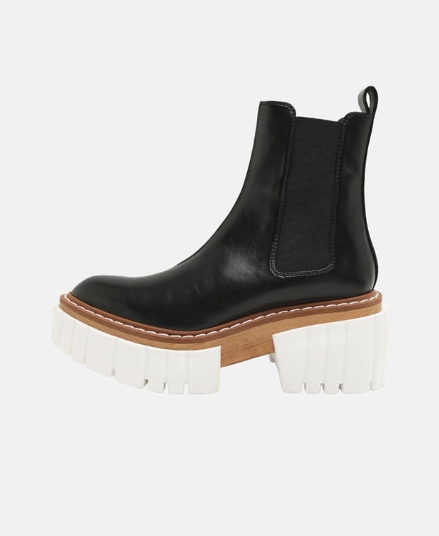 Stella McCartney Emilie Chelsea boots Black