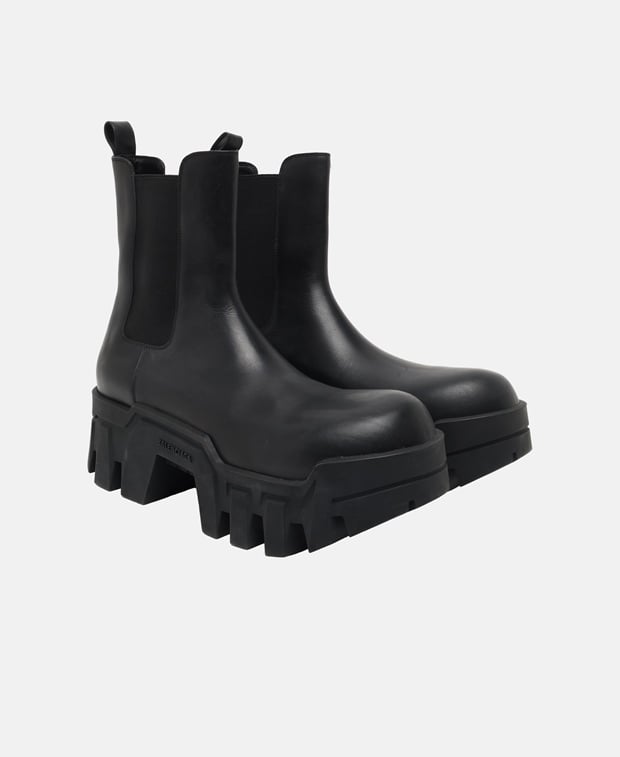 Balenciaga Chelsea boots