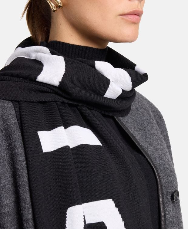 Givenchy Wool scarf