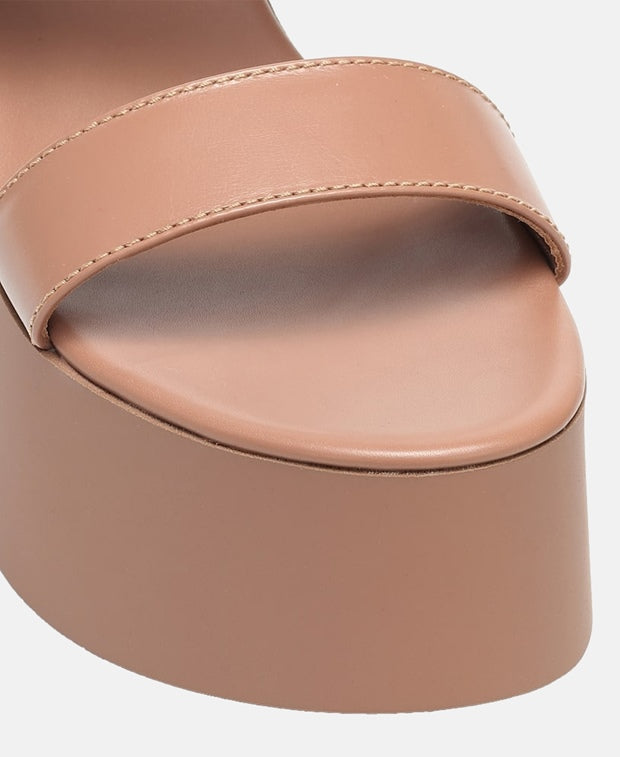 Gianvito Rossi Wedges Caramel