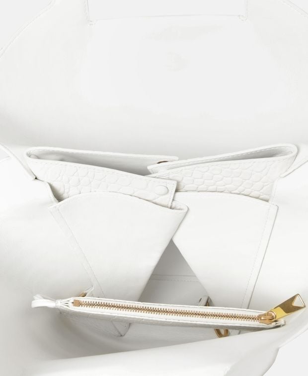 Bottega Veneta Leather handbag