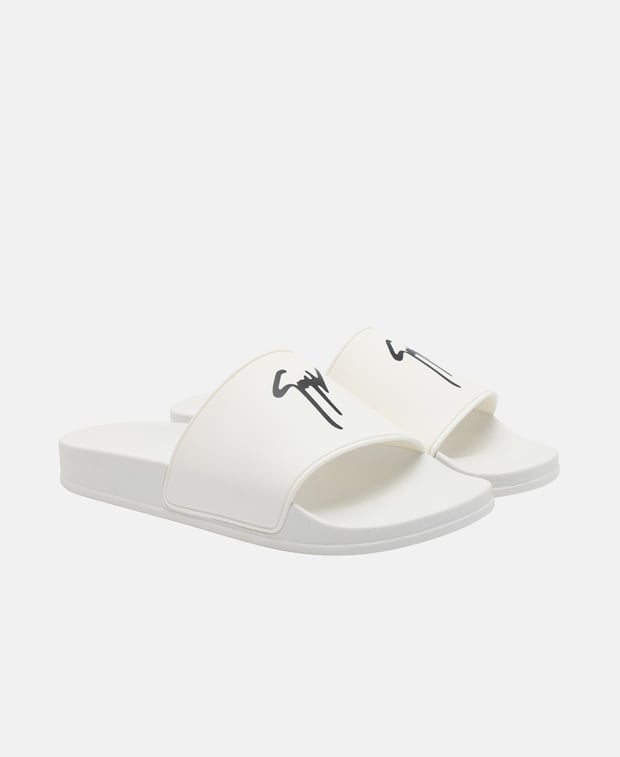 Giuseppe Zanotti Laburlin 10 Pool shoes White