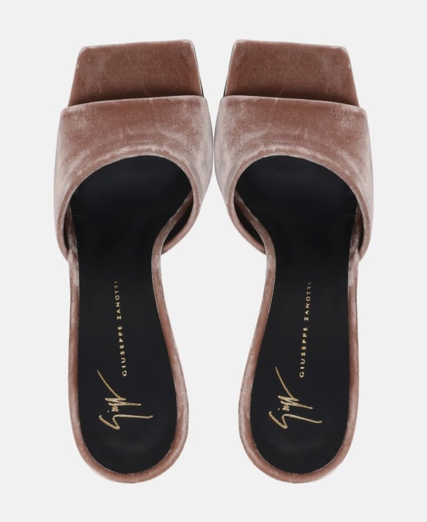 Giuseppe Zanotti Mules