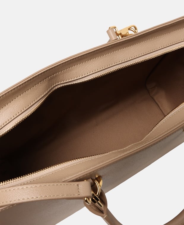 Burberry Leather handbag