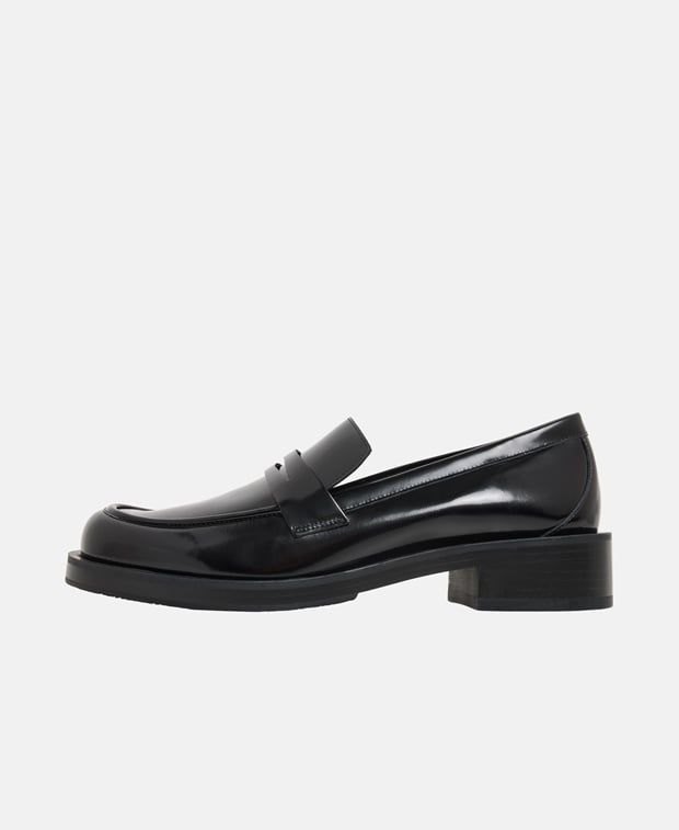Stuart Weitzman Palmer Bold Loafers Black