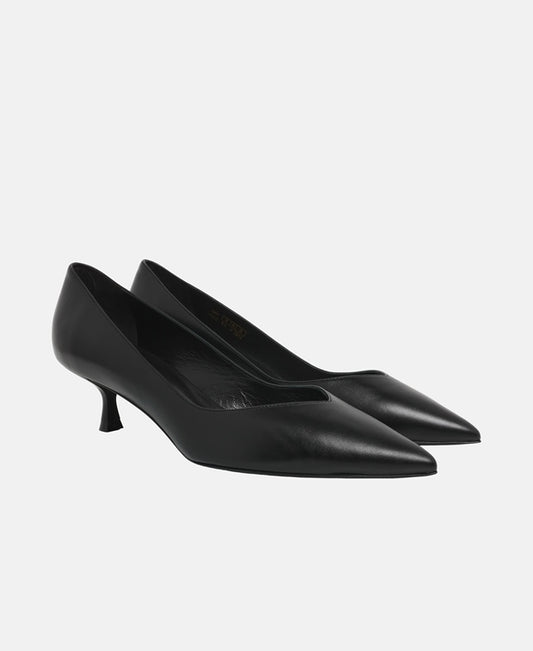 Stuart Weitzman Eva 50 Pumps Black