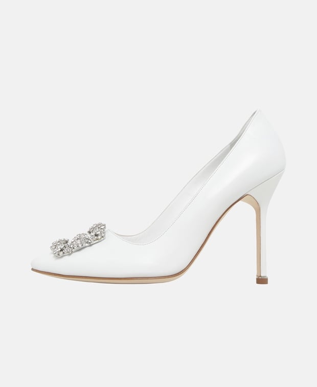 Manolo Blahnik Hangisi Pumps White