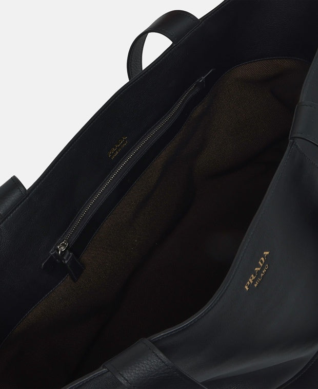 Prada Leather tote bag