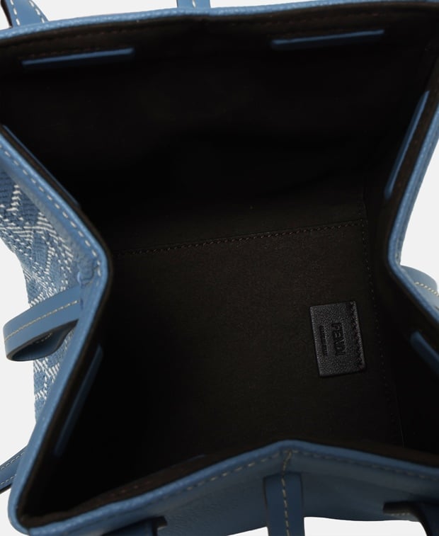 Fendi Leather shoulder bag
