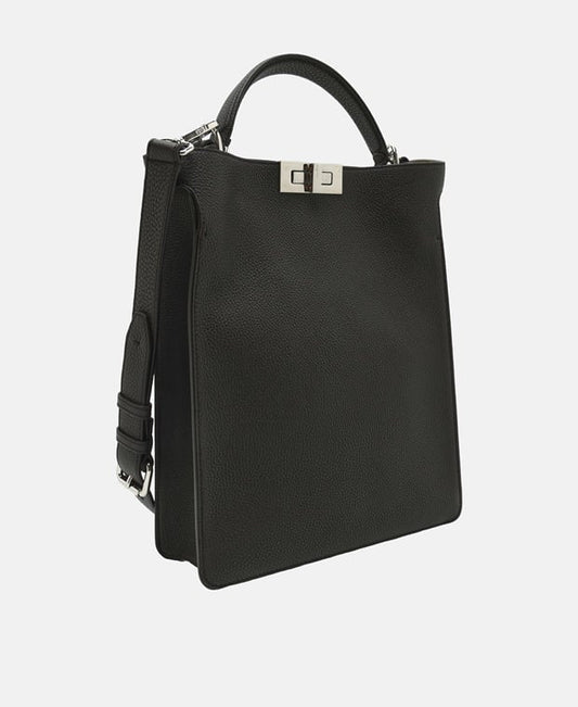 Fendi Leather shoulder bag