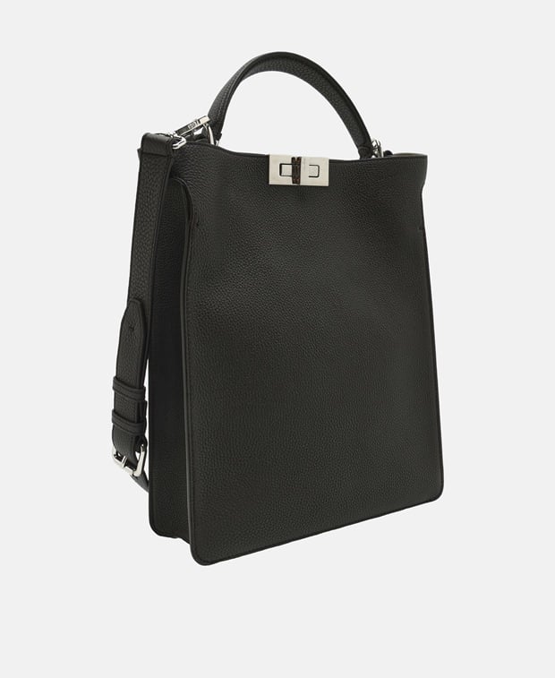 Fendi Leather shoulder bag