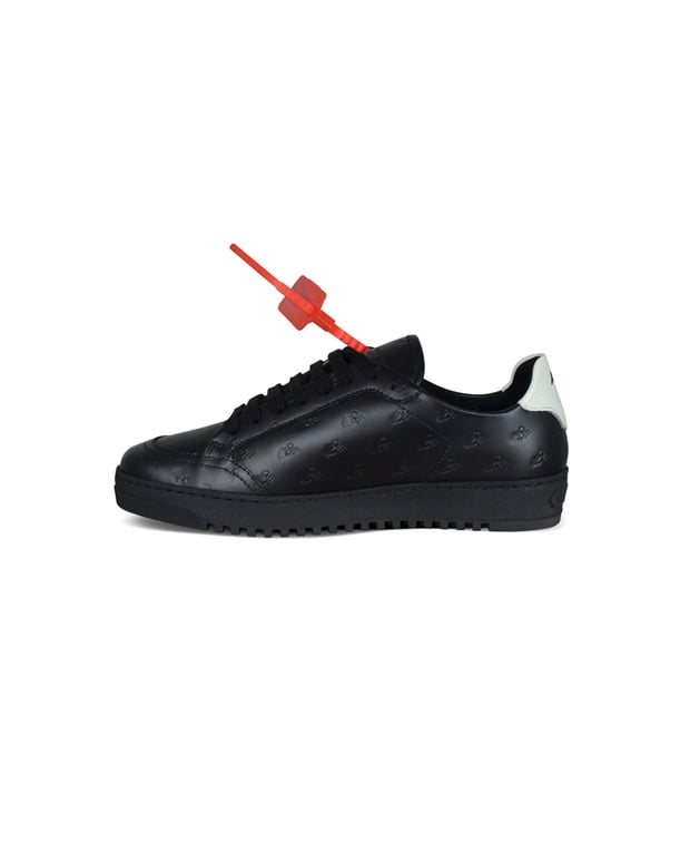 Off-White Sneakers