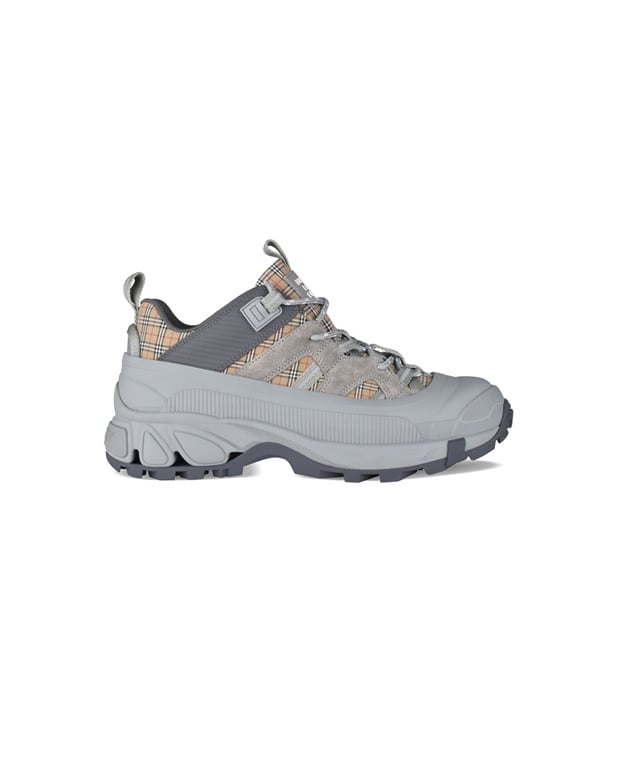 Burberry Sneakers