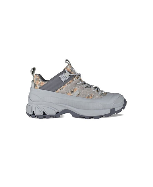 Burberry Sneakers