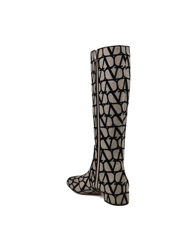 Valentino Garavani Boots