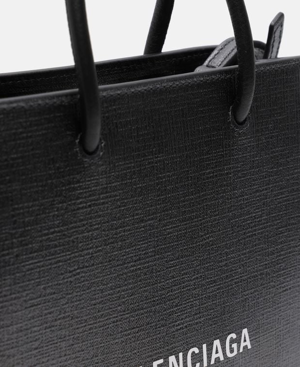 Balenciaga Leather handbag