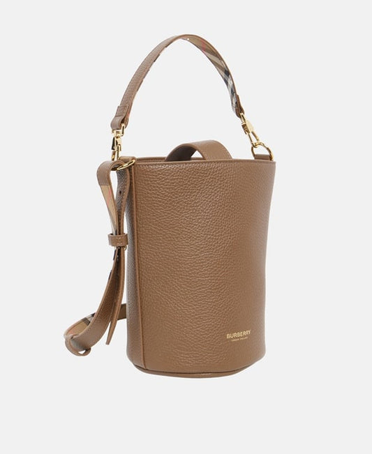 Burberry Bucket bag Camel