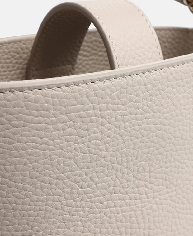 Burberry Bucket bag Taupe