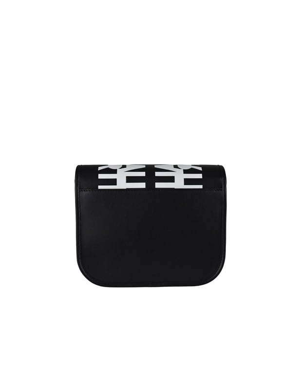 Burberry Messenger bag