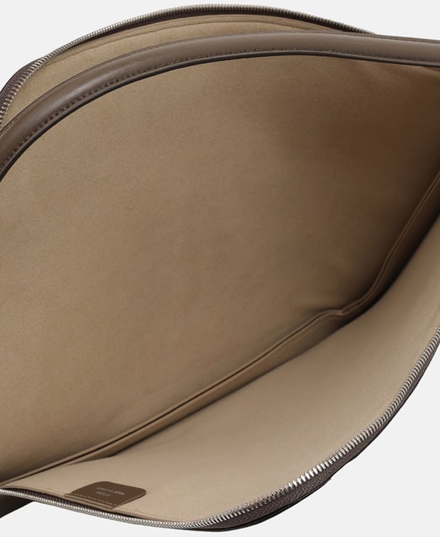 Toteme Leather clutch