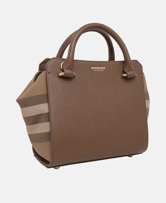Burberry Leather handbag