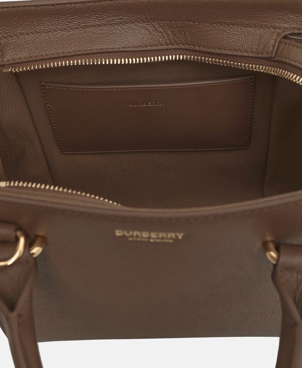 Burberry Leather handbag