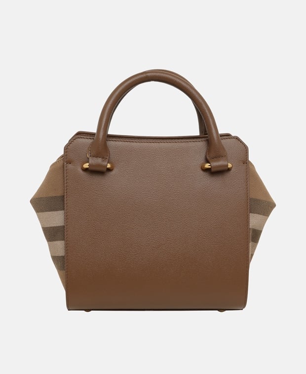 Burberry Leather handbag