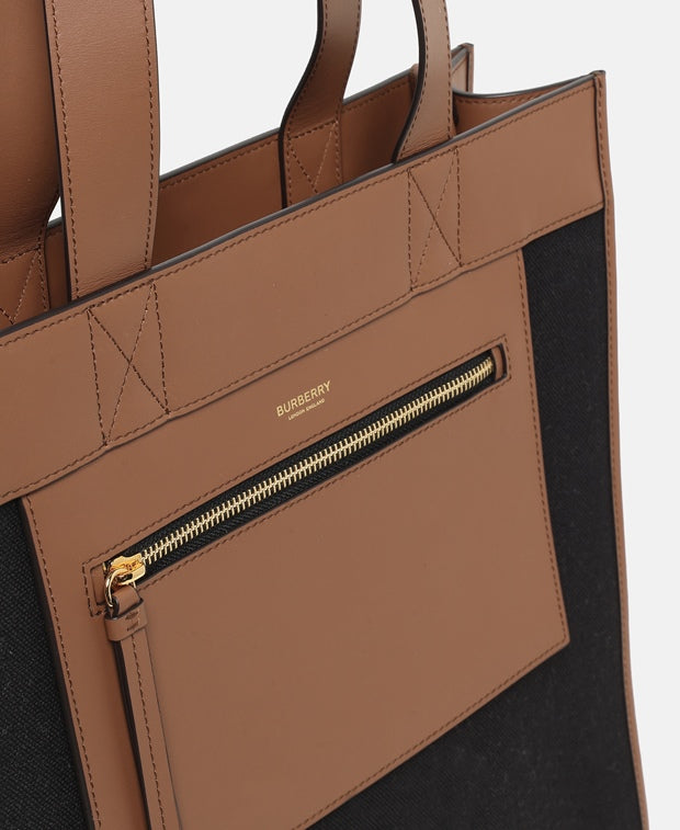Burberry Shopper