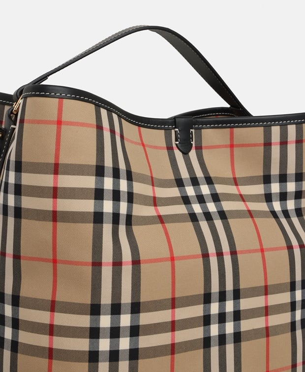 Burberry Bucket bag
