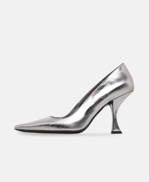 By Far Viva Inox Eel Pumps