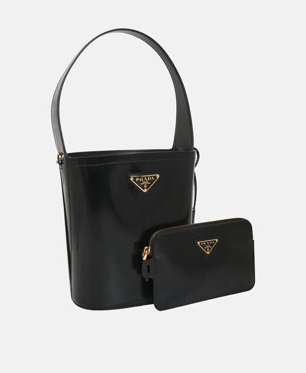 Prada Leather bucketbag Black
