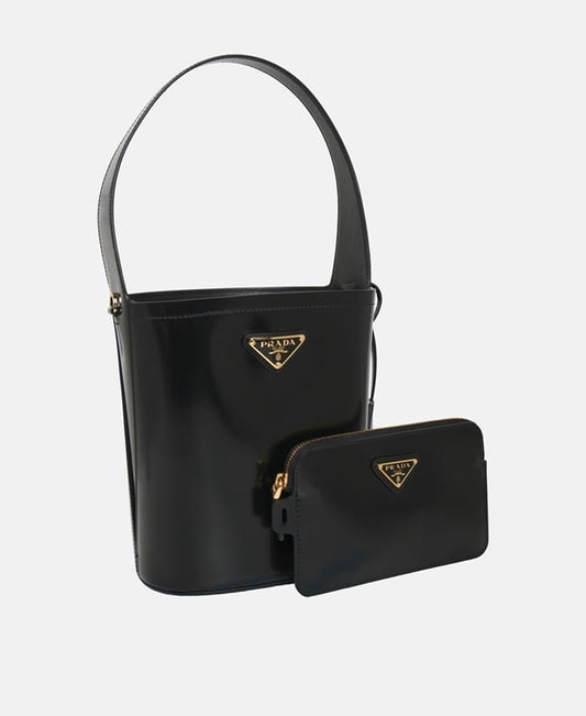 Prada Leather bucketbag Black