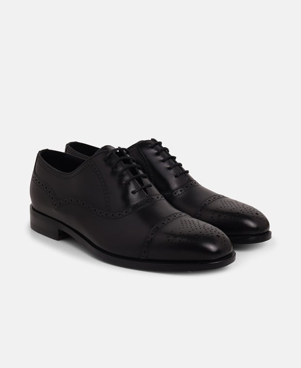 Manolo Blahnik Witney Oxfords Black