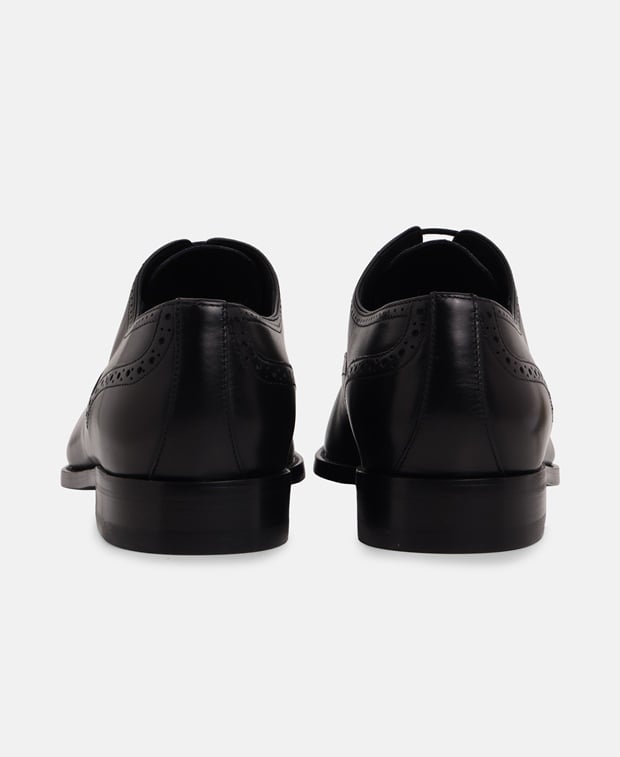 Manolo Blahnik Witney Oxfords Black