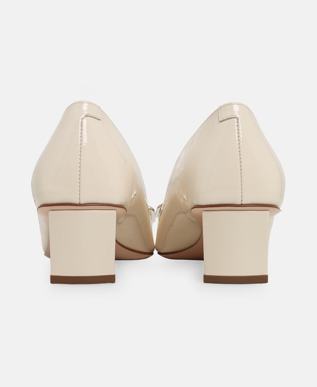 Roger Vivier Pumps