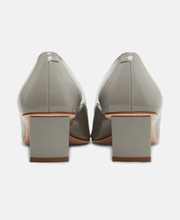 Roger Vivier Pumps