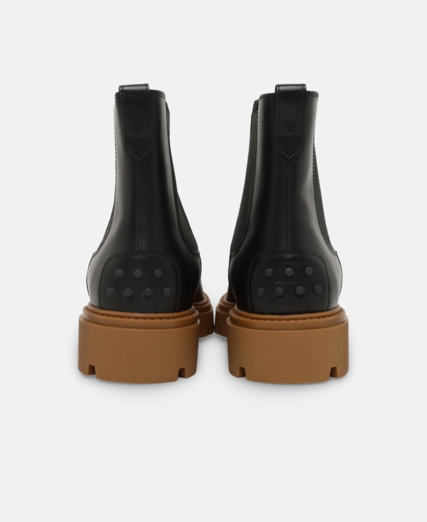 Tod's Chelsea boots
