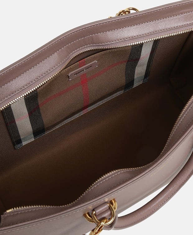 Burberry Leather handbag