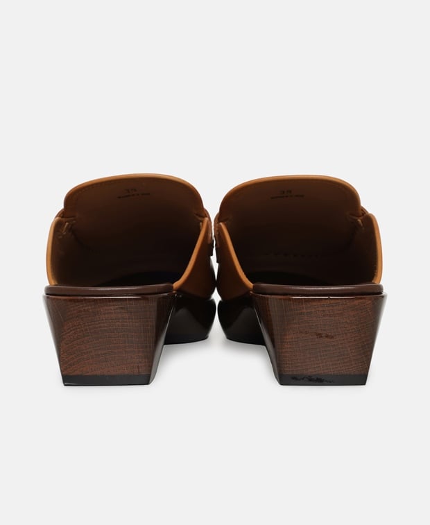 Tod's Zoccolo Basso Mules Brown