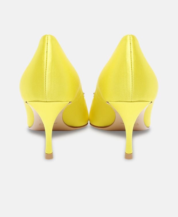 Roger Vivier Pumps