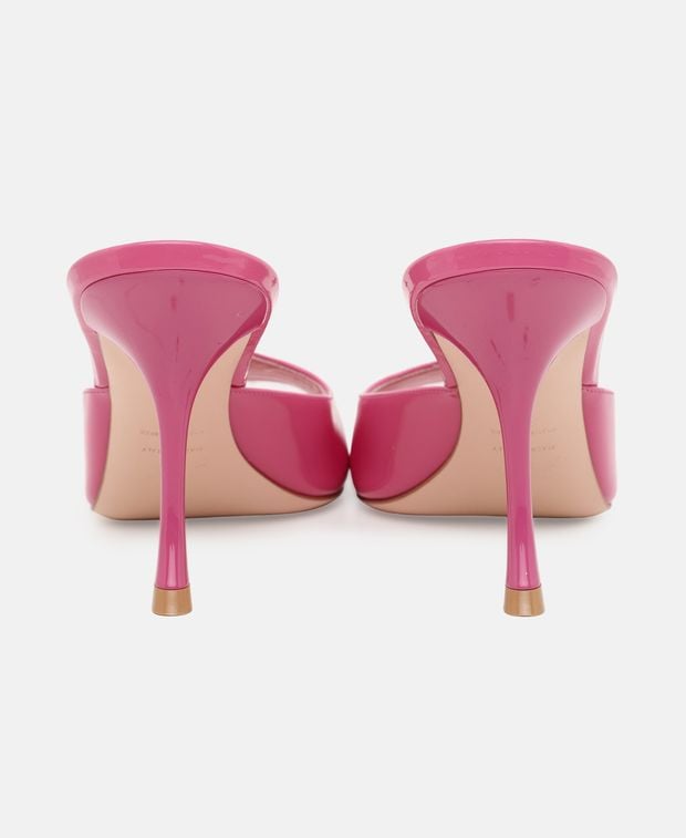 Roger Vivier Mules