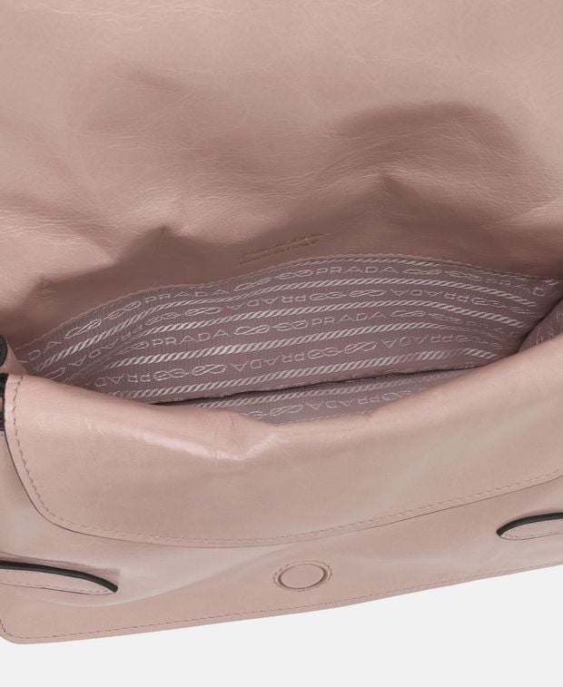 Prada Leather shoulder bag Pattina