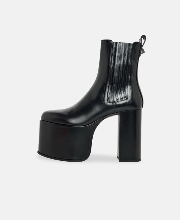 Valentino Garavani Platform ankle boots Black