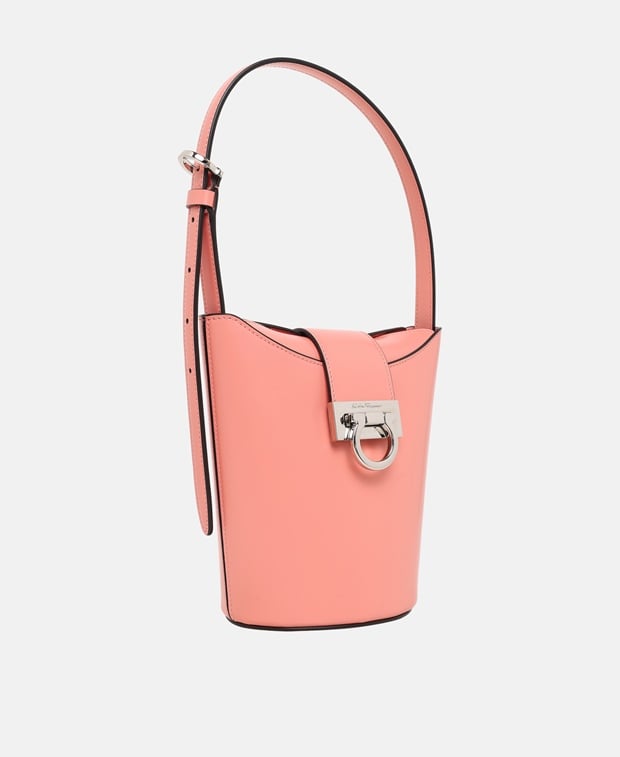 Salvatore Ferragamo Leather bucketbag