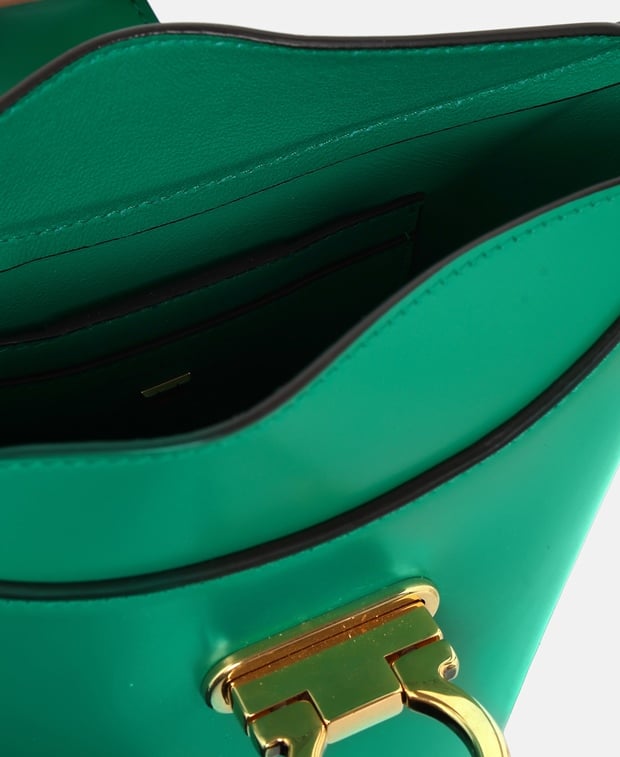 Salvatore Ferragamo Leather bucketbag Green