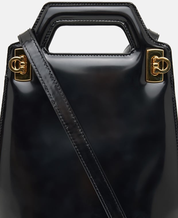 Salvatore Ferragamo Wandans Leather handbag Black