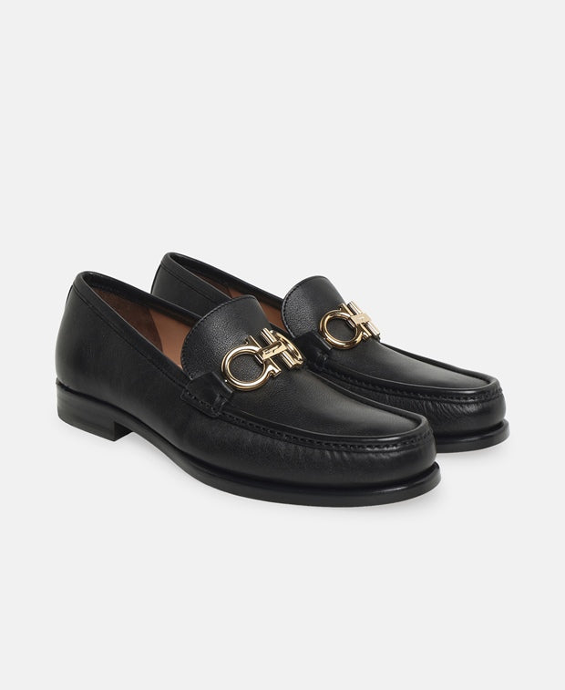 Salvatore Ferragamo Rolo Loafers Black