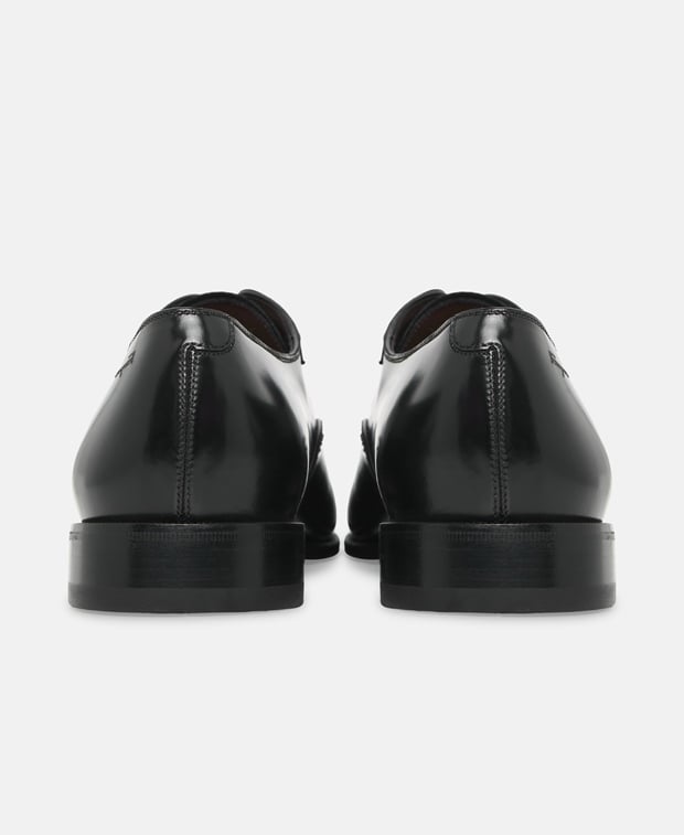 Salvatore Ferragamo Seul Oxfords Black