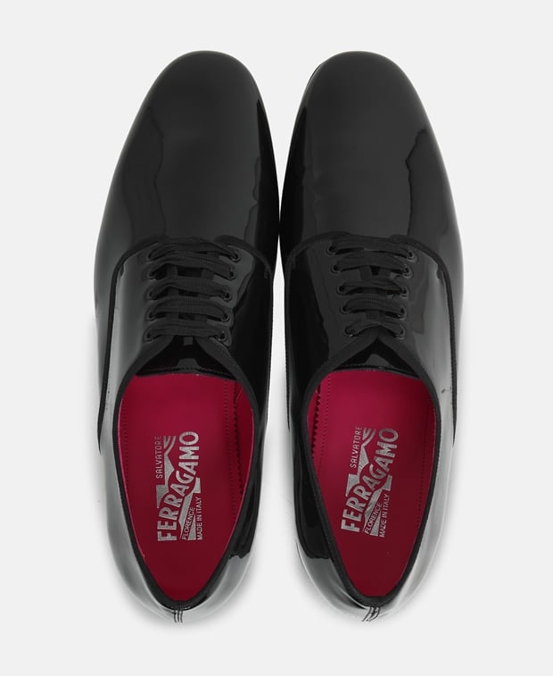 Salvatore Ferragamo Magic Oxfords Black